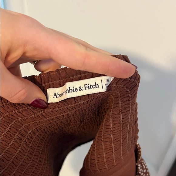 Abercrombie & Fitch Women's Brown Spotted Top - Picture 7 of 7